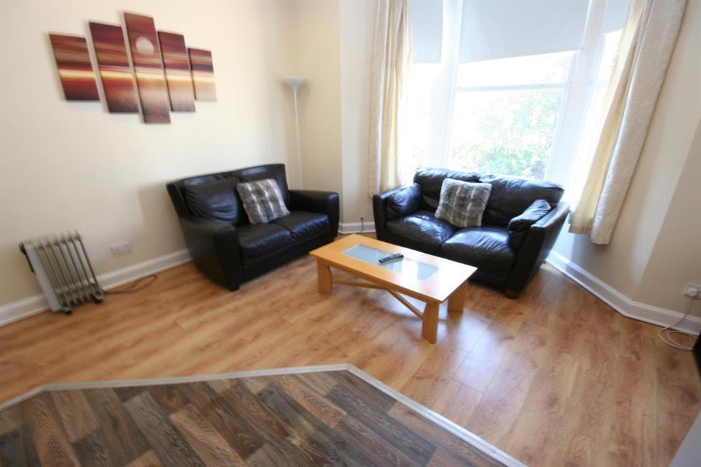 Marley Mansions Apartment - Clarendon ولاسي المظهر الخارجي الصورة